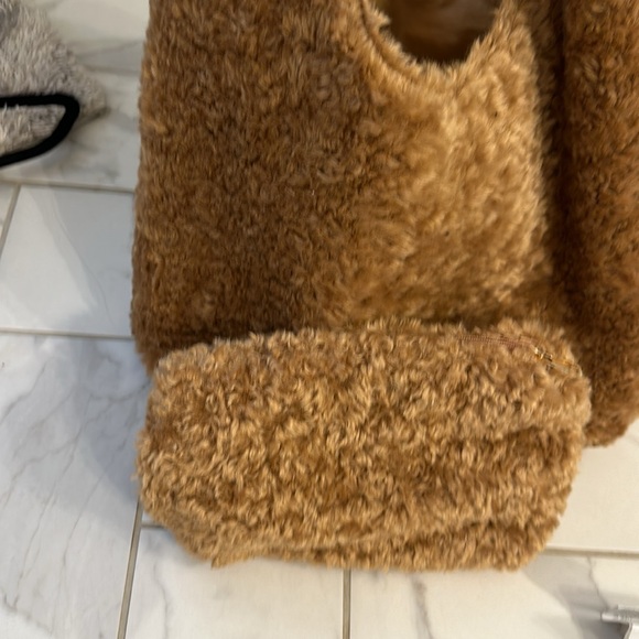 New Fuzzy Anthropologie Handbag - Picture 2 of 3